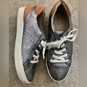 Naturalizer Morrison Silver Metallic Lace Leather Heeled Up Sneakers Size 7.5M